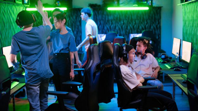 Community-Led Growth Decline and the Surprising Reality of Scale